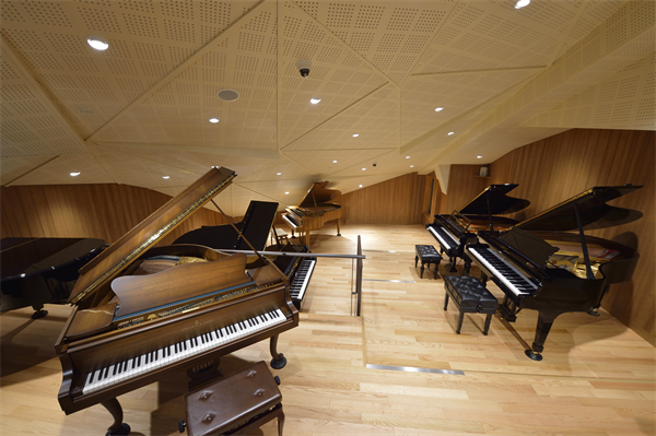 studio1